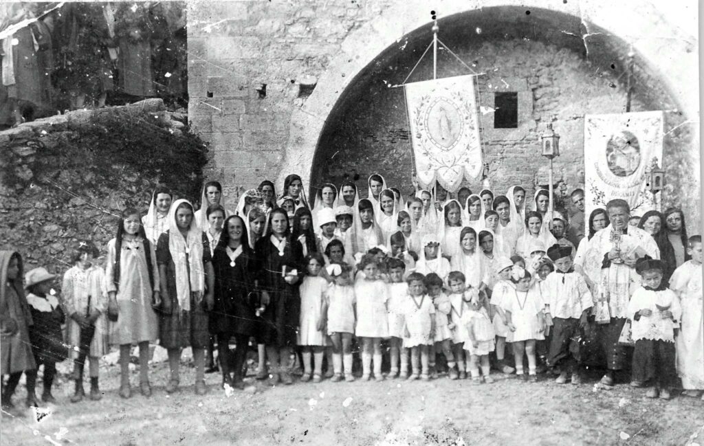 Foto storica - Festa della Madonna delle Grazie - 14 agosto a Campi Alto