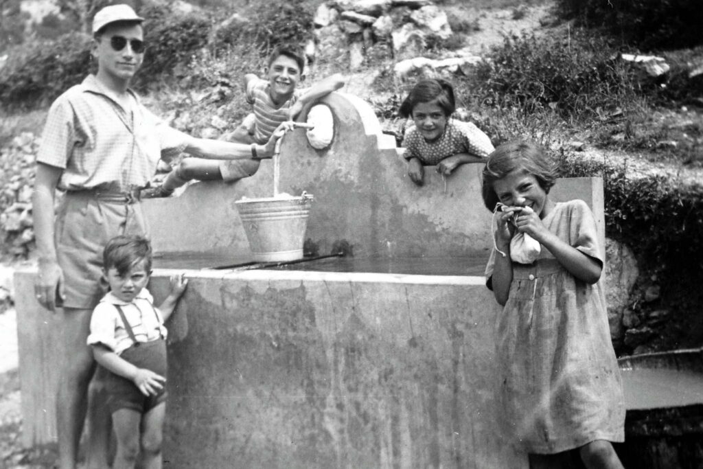 Foto storica - fontanile di Campi di Norcia