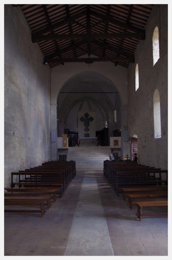 Piedivalle di Preci - Interno Abbazia di Sant'Eutizio - foto Marco Barcarotti